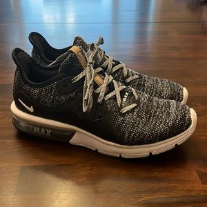 NIKE AIR MAX SEQUENT 3 RUNNING SNEAKERS size 7.5
